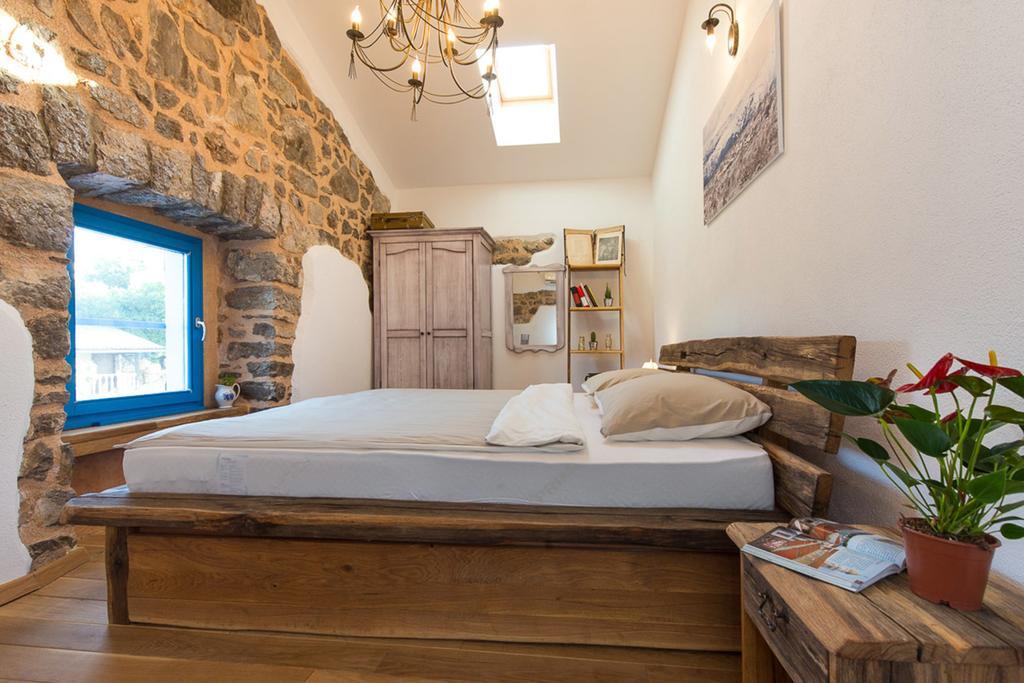 Villa Marevic Vrh  Buitenkant foto