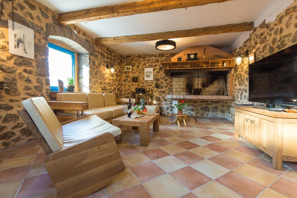 Villa Marevic Vrh  Buitenkant foto